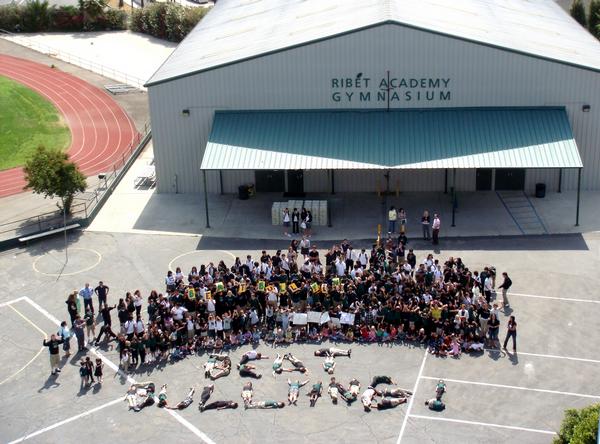 里貝特中學(xué) Ribet Academy College Preparatory School