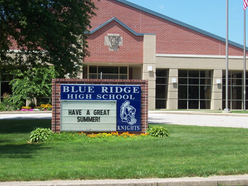 Blue Ridge School  布利吉中學(xué)