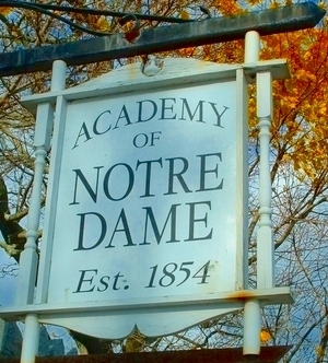 圣母中學 Academy of Notre Dame