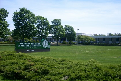 西密歇根基督中學(xué) Western Michigan Christian High School