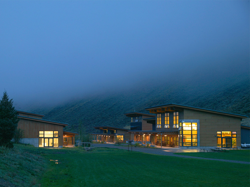 提頓科學(xué)院-杰尼斯學(xué)校 Journeys School of Teton Science Schools