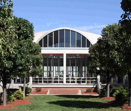 主教麥考特天主高中 Bishop McCort Catholic High School