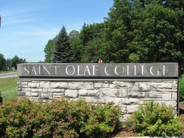 圣奧拉夫?qū)W院 St. Olaf College