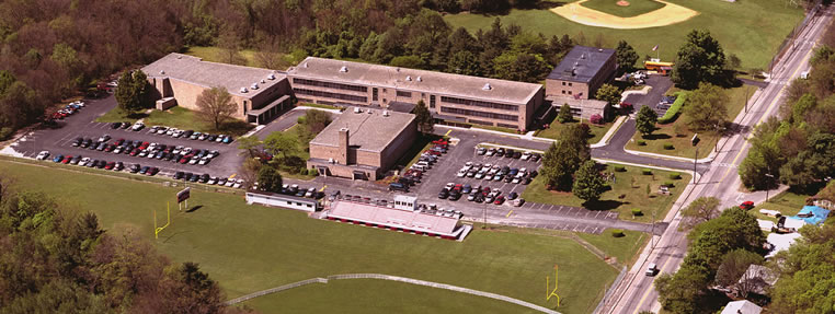 Cardinal Spellman High School卡蒂諾中學