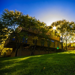 密歇根大學(xué)安娜堡分校音樂學(xué)院：school of music theater & dance