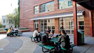 Drew School德魯學(xué)校