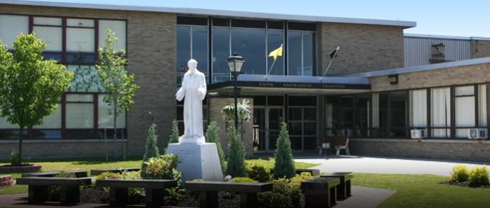 奧哈拉高中 Cardinal O'Hara High School