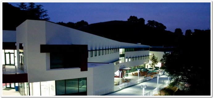 Viewpoint School 觀點(diǎn)學(xué)校