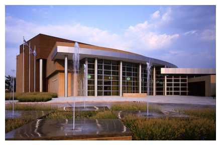 Bishop Lynch High School林奇大主教高中