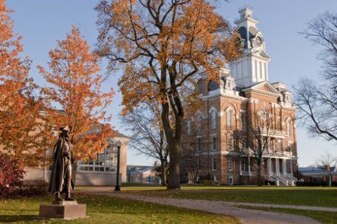 Hillsdale College希爾斯代爾學院