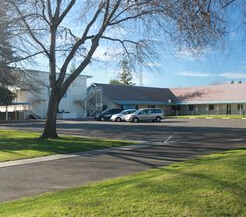 堪布瑞學(xué)校(Cambrian Academy)