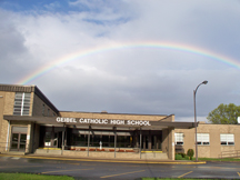 蓋貝爾天主高中Geibel Catholic Junior-Senior High School