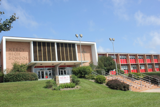 梅西高中 Mercy High School