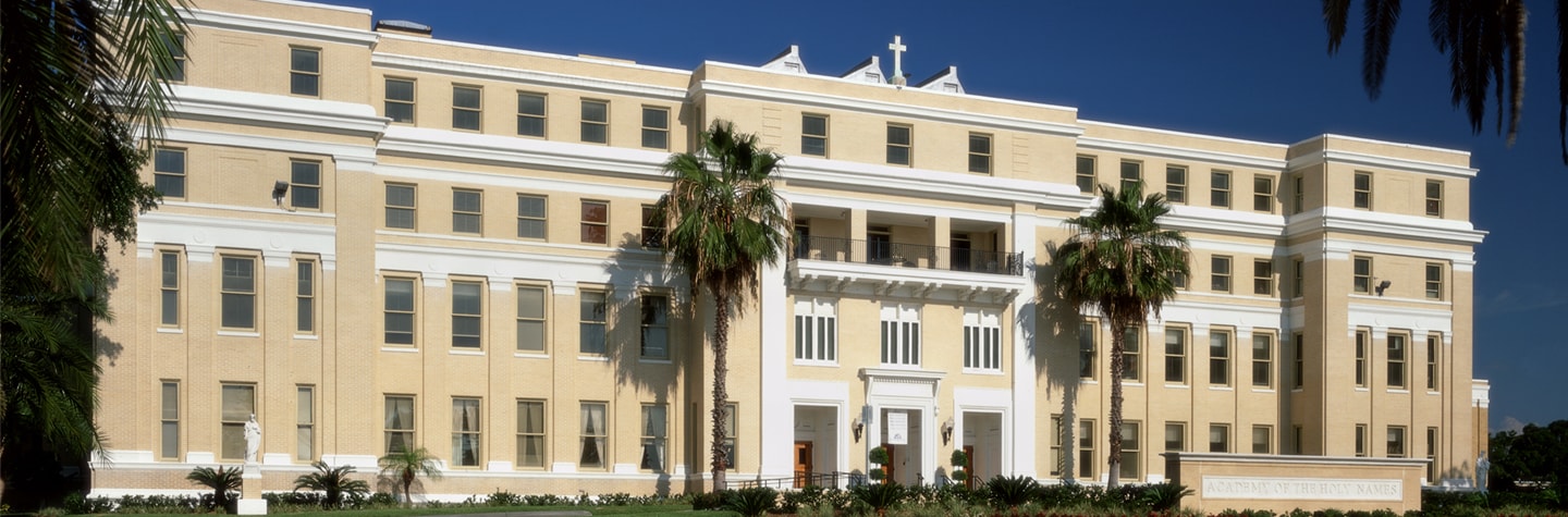 Academy Of The Holy Names 圣名學院