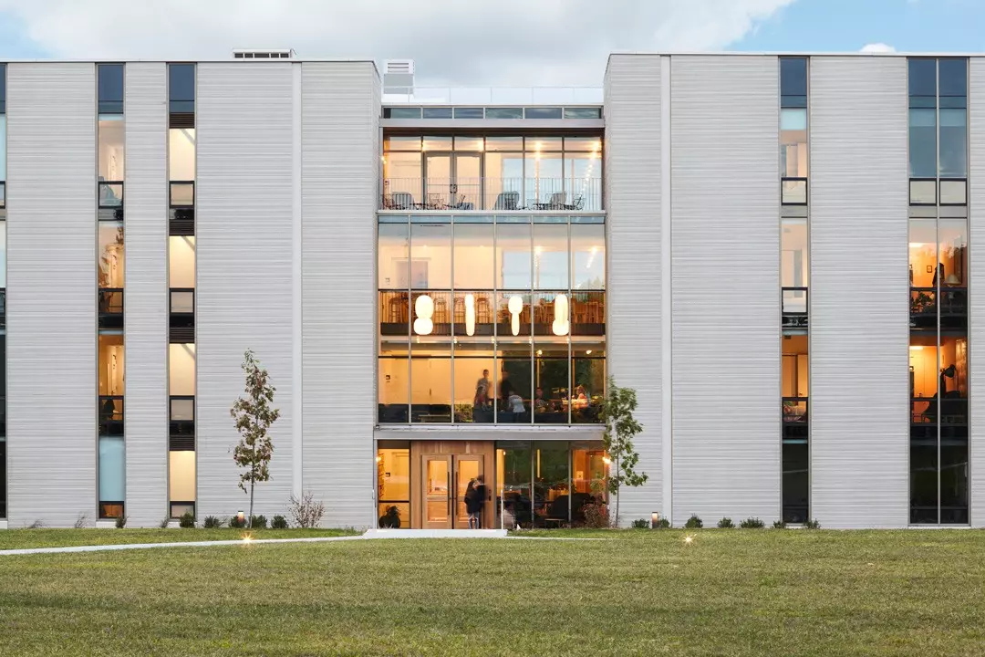 EF Academy New York  紐約索恩伍德高中