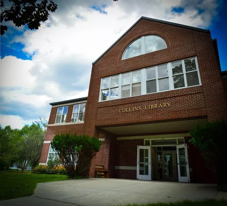 Oakwood Friends School  奧克伍德友誼中學(xué)