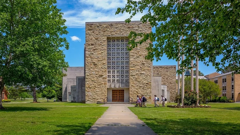 St. Bernard Preparatory School  圣伯納德預(yù)備學(xué)校