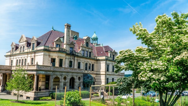 The Masters School  邁斯特中學(xué)