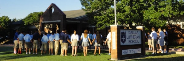 Faith Lutheran High School  費斯魯?shù)赂咧? width=