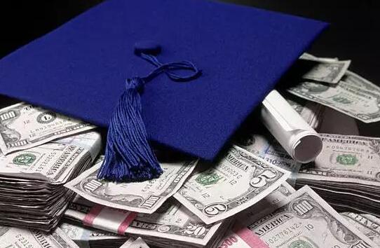 美國(guó)留學(xué)多少錢(qián)