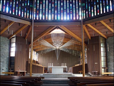 小留學(xué)生眼中真實(shí)的美國(guó)教會(huì)學(xué)校